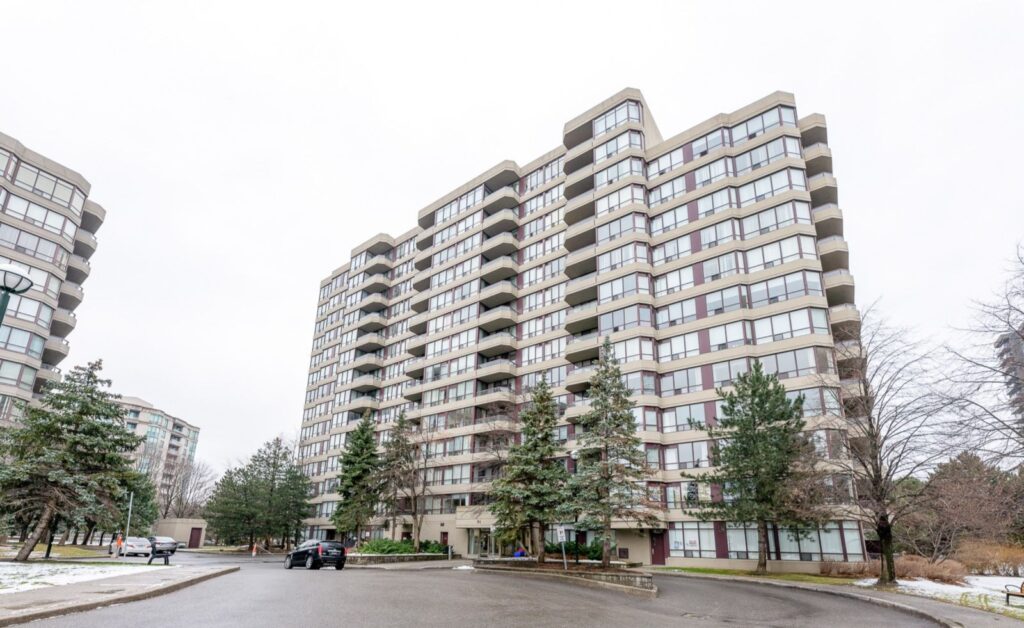 91 Townsgate Dr Flat-Fee Realtor®