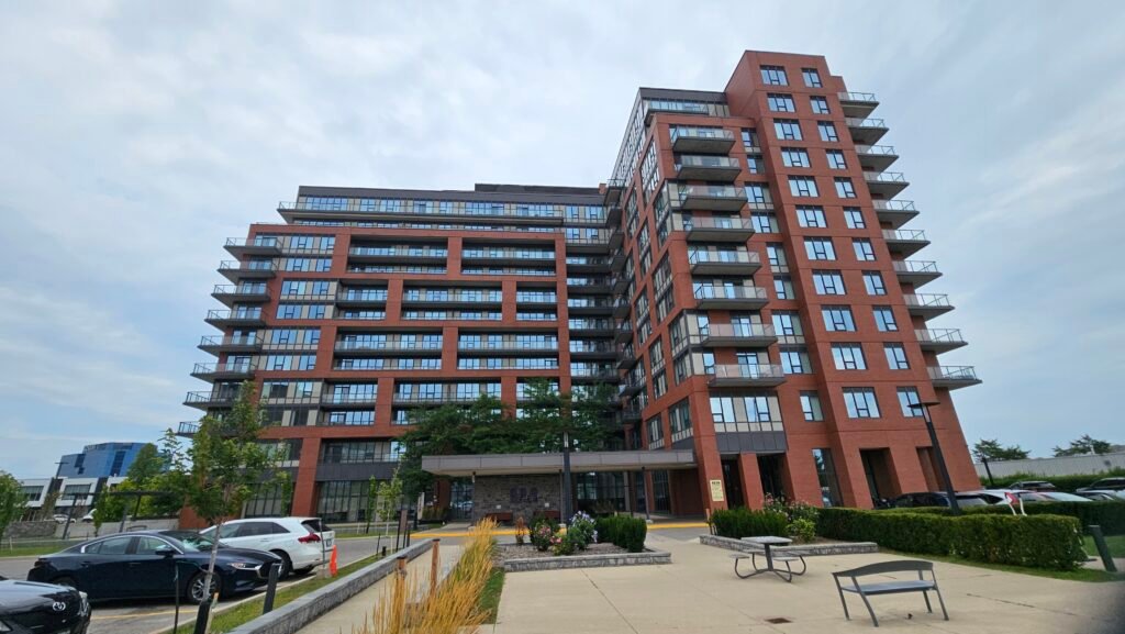 1038 Mcnicoll Ave Flat-Fee Realtor®